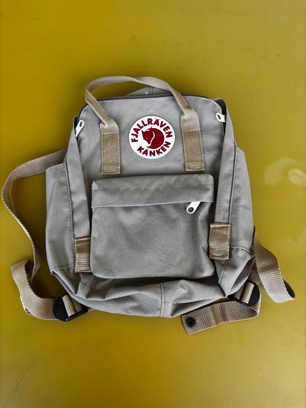 Fjällräven Rucksäcke: FJÄLLRÄVEN beiger Rucksack – Gebraucht aus Zürich von missmodernage 2