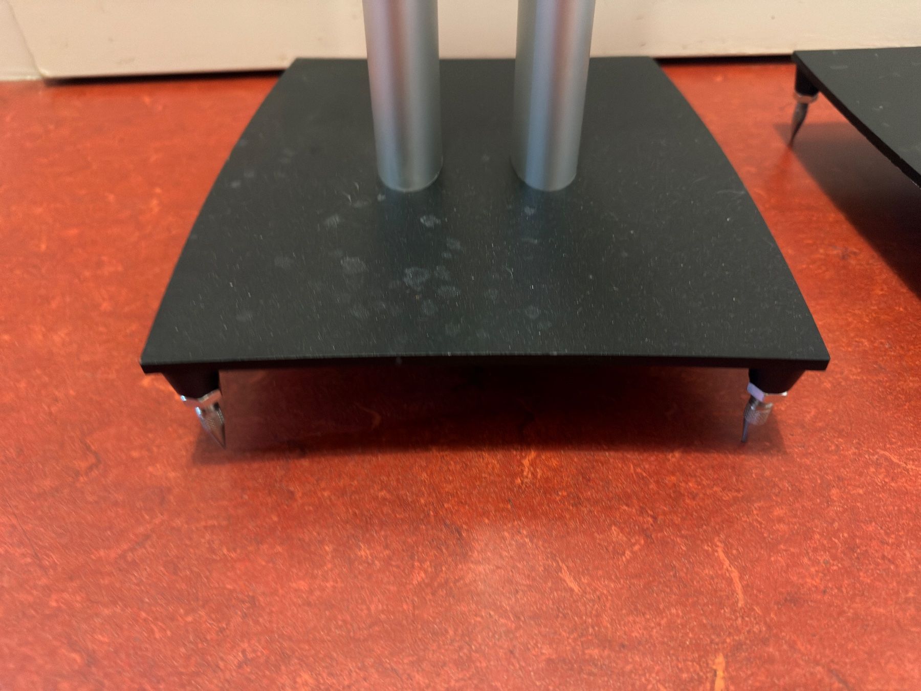 Wandhalterungen: Solidsteel Speaker Stands – Gebraucht aus Solothurn von fluri79 1