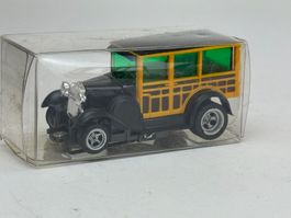 GB5- Faller AMS Tyco ? Ford Woody schwarz