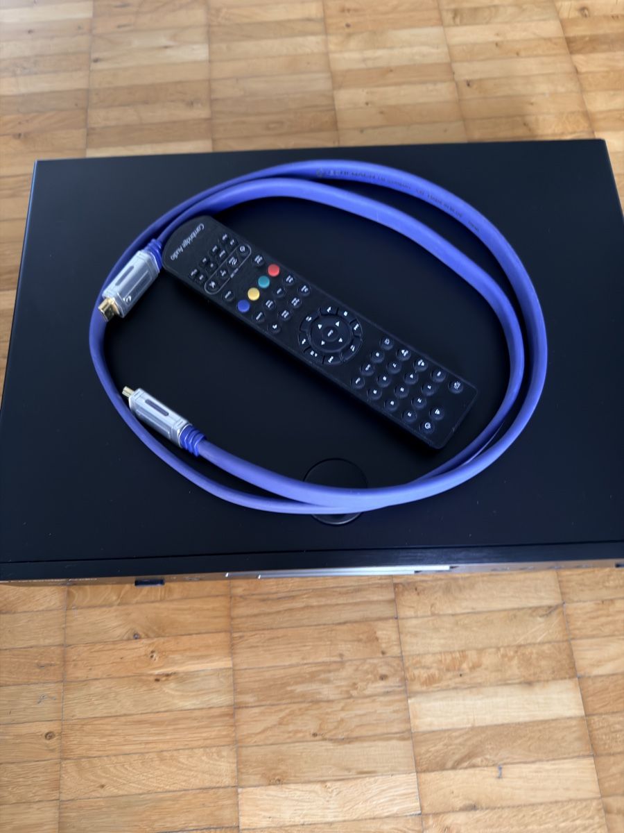 Cambridge Audio Audio- & Mediensysteme: Blu-ray Player Cambridge Audio Azur 752BD – Neu (gemäss Beschreibung) aus Chur von rutzlobo 1