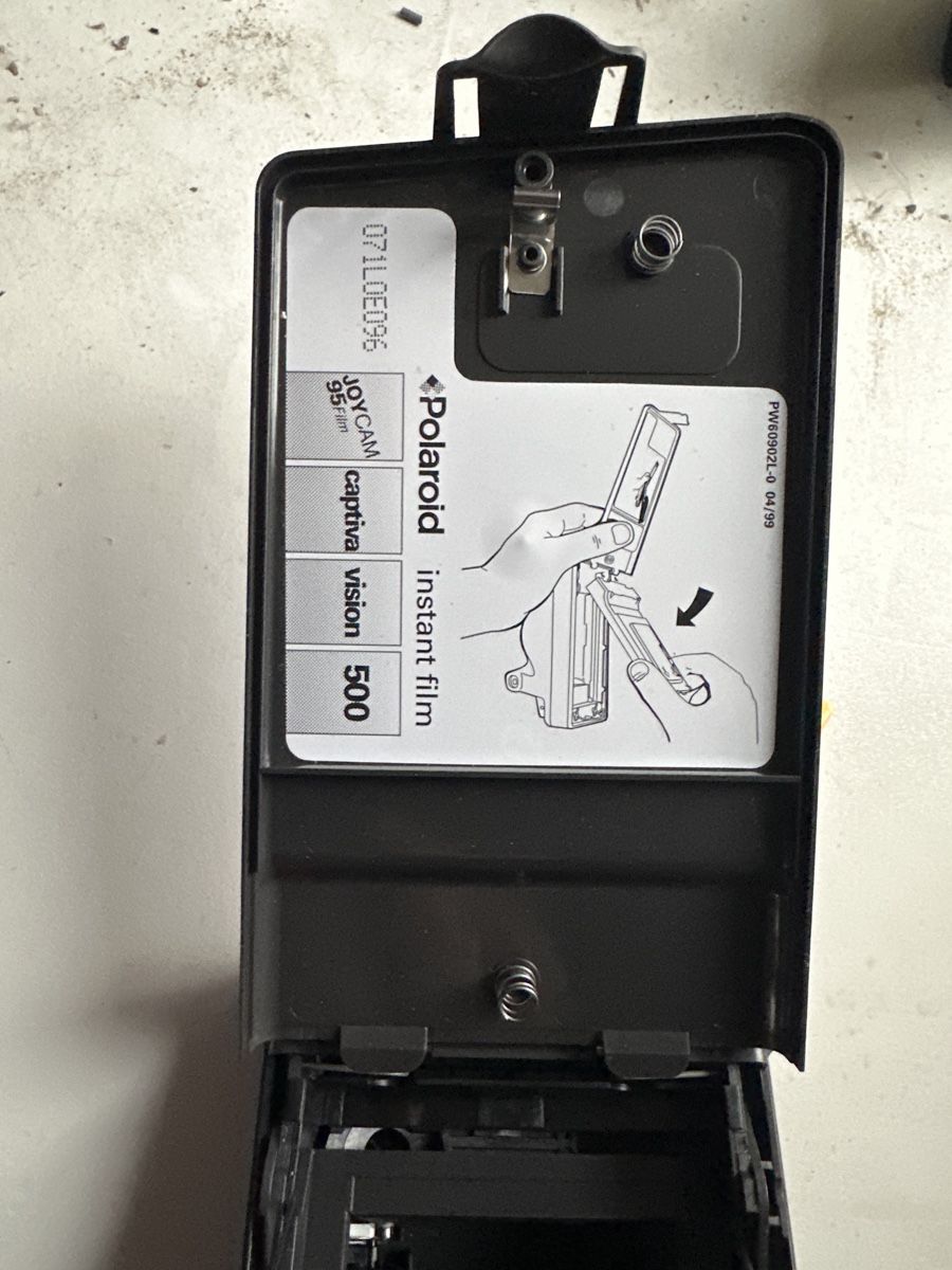 Polaroid Fotocamera: Polaroid Kameras – Usato da Uttwil venduto da rudi30de 3