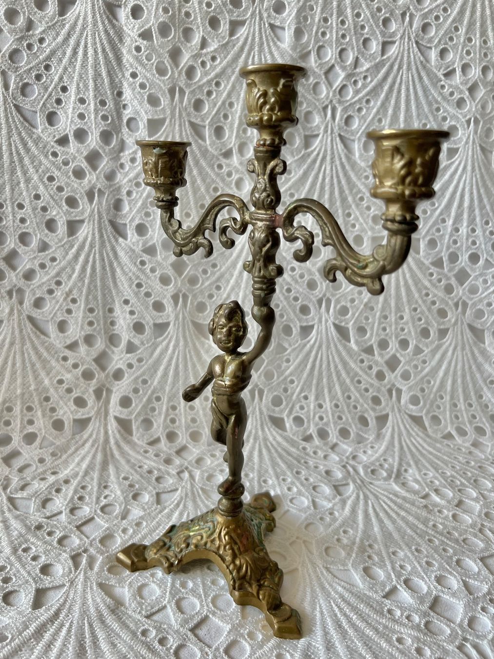 Bougeoirs: Antiker Messing Kerzenständer Mit Putto 1100 Gr – D'occasion à Frenkendorf par Only1 3