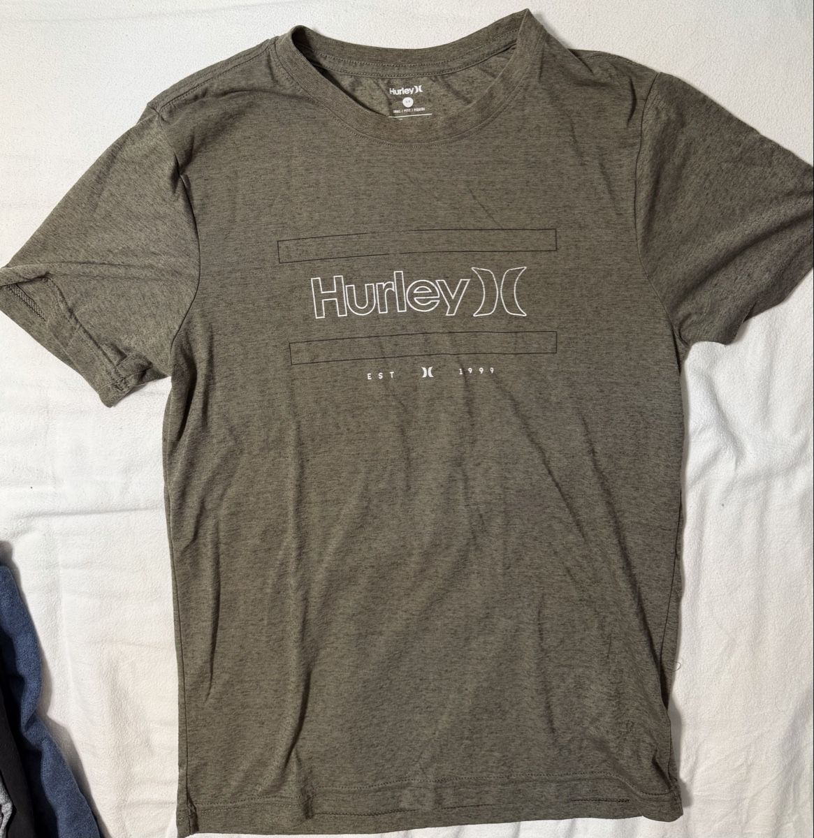 Lots de vêtements: Vans, Volcom, Hurley 5x Shirts Gr.S – D'occasion à Luzern par Joonster123 3