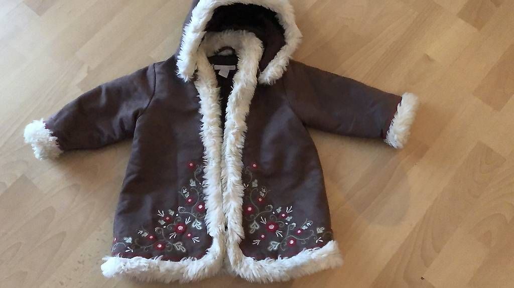 H&M Vestes & Manteaux: Winterjacke Gr 86 – D'occasion à Oberbuchsiten par etr_2jg5 4