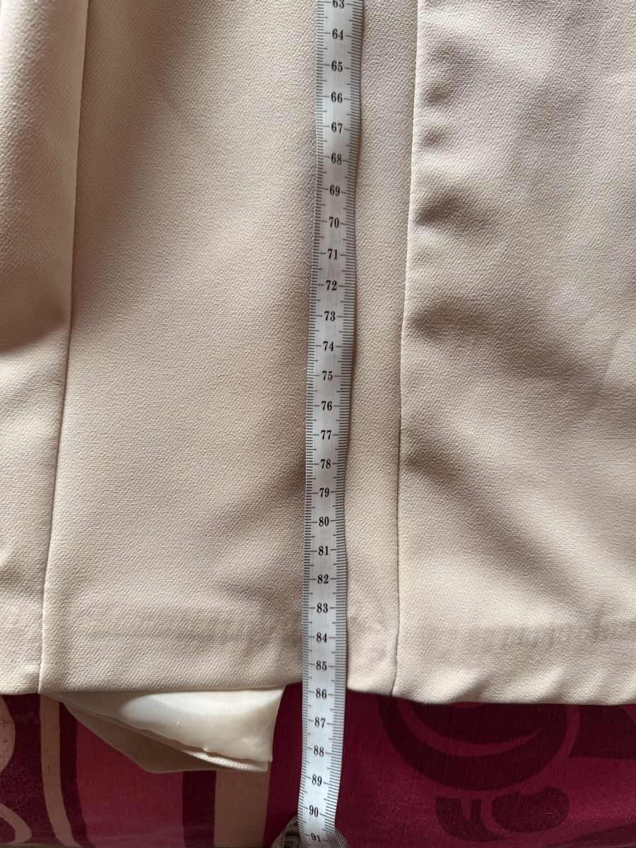 Giacche: Elegante blazer beige – Nuovo (secondo la descrizione) da Bellinzona venduto da bul_mvy5 4