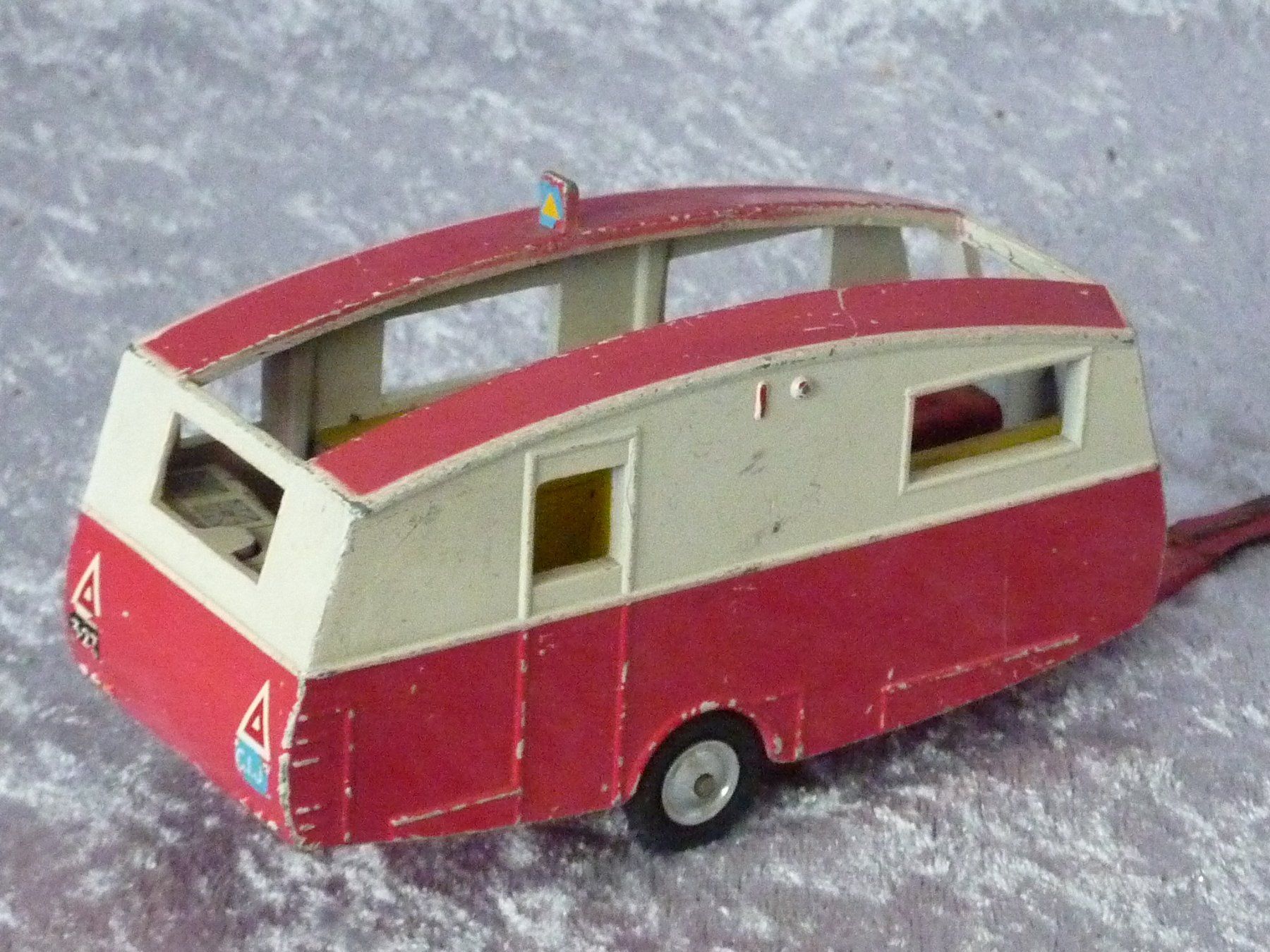 Dinky Toys Modellini d'auto: Caravan Camping CIJ  1:43 – Difettoso da Dürrenäsch venduto da modellautos4you 2