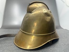 Antiker Messinghelm, Feuerwehrhelm, Helm aus Messing Hat vie