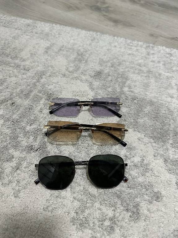 Lunettes & Verres: Sonnenbrillen – D'occasion à Münchwilen TG par Flo.M0