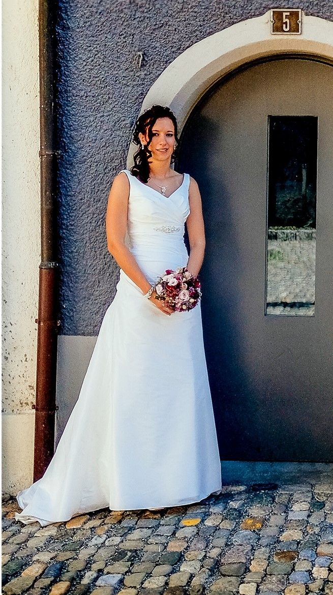 Vestiti: Brautkleid – Nuovo (secondo la descrizione) da Bettwil venduto da janiine88 1