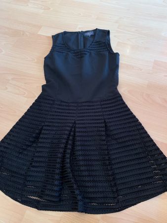 Jolie robe noire d’été Little Miss Captain taille S ou 36