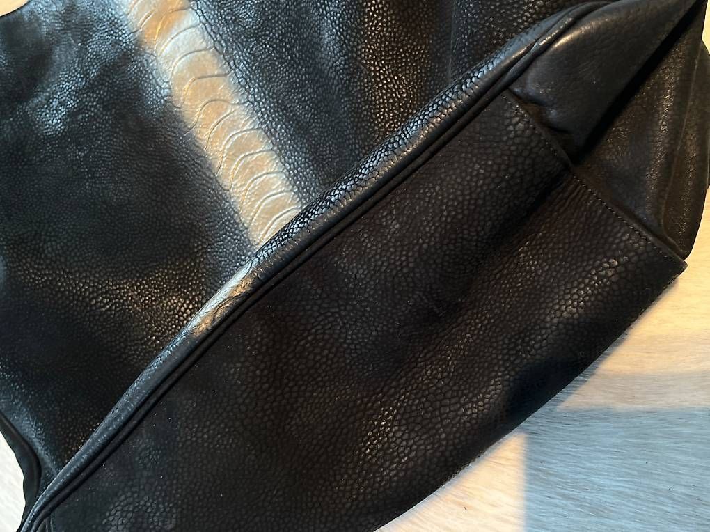 Saint Laurent Taschen für Damen: Authentique sac YSL modèle Roady – Gebraucht aus giffers von sev_c9x9 6