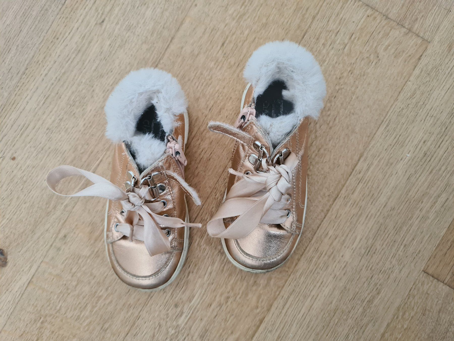 Scarpe per ragazzi: Chaussures Cuir CBI - Taille 24 – Usato da Carouge GE venduto da Franllo 2