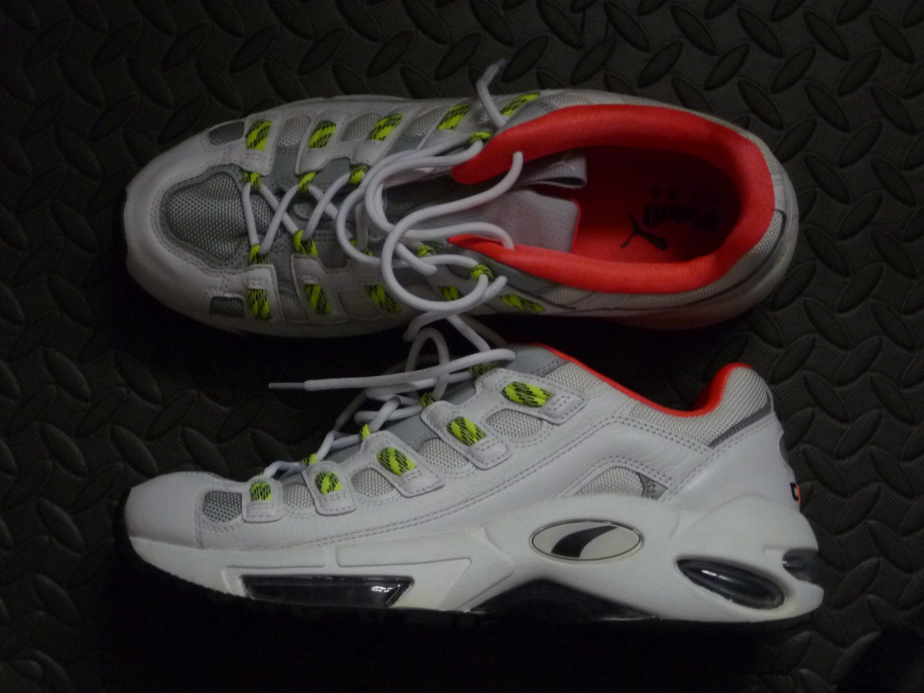 Puma Scarpe da uomo: PUMA CELL SPORTSCHUHE GR. 45 – Nuovo (secondo la descrizione) da Safenwil venduto da universum78