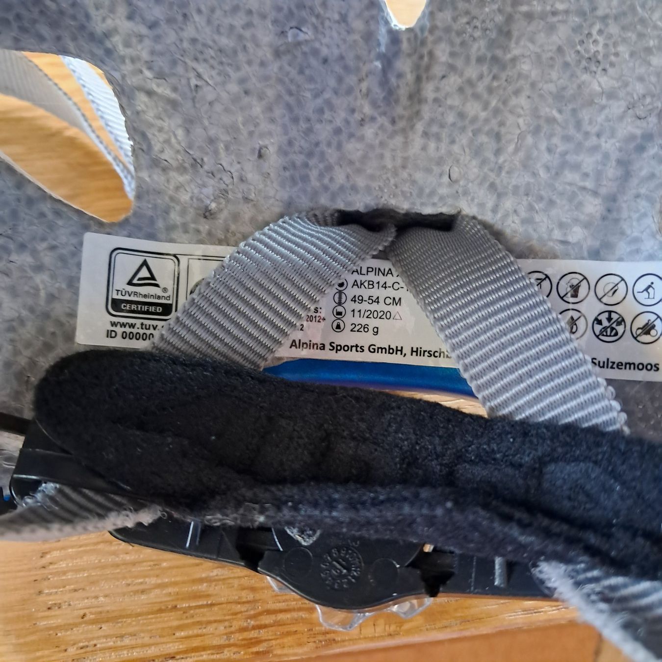 Helme: Alpina Kinder-Velohelm, 49-54cm – Gebraucht aus Meilen von Vaurien15 5