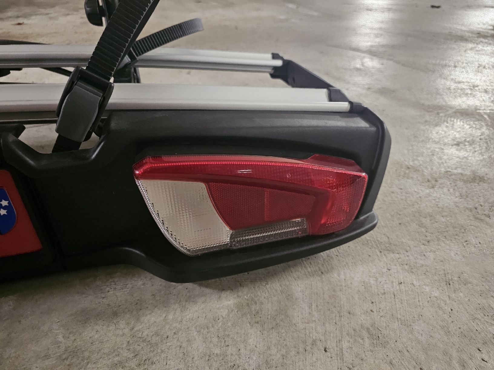 Travi: Thule VeloSpace XT 2 (Modell 938) – Usato da Bergdietikon venduto da Seasnakedivers 5