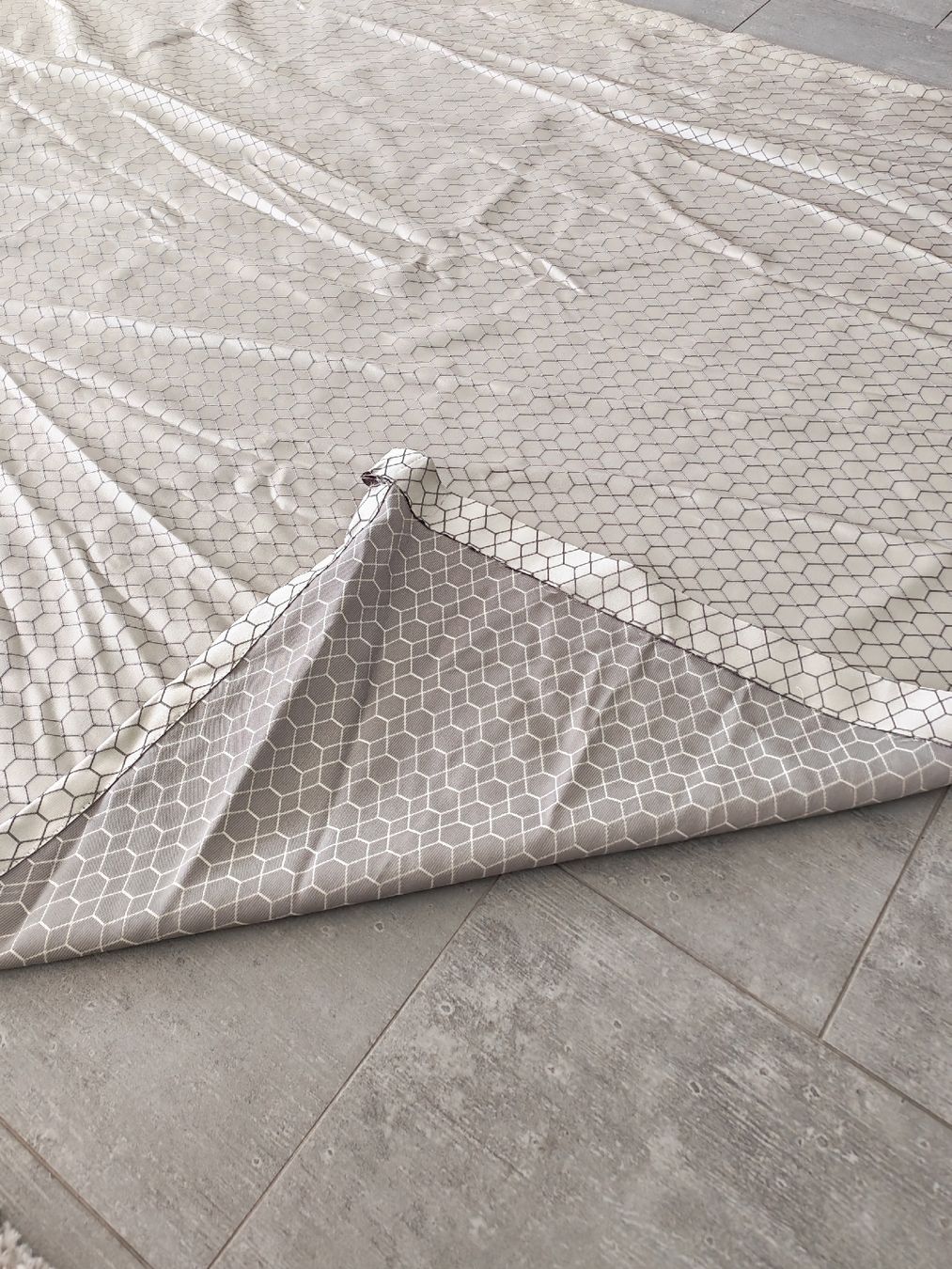 Tende: 4 Pieces Elegant Grey Honeycomb Pattern Curtain 140x235cm – Usato da Büsserach venduto da mis_fg52 2
