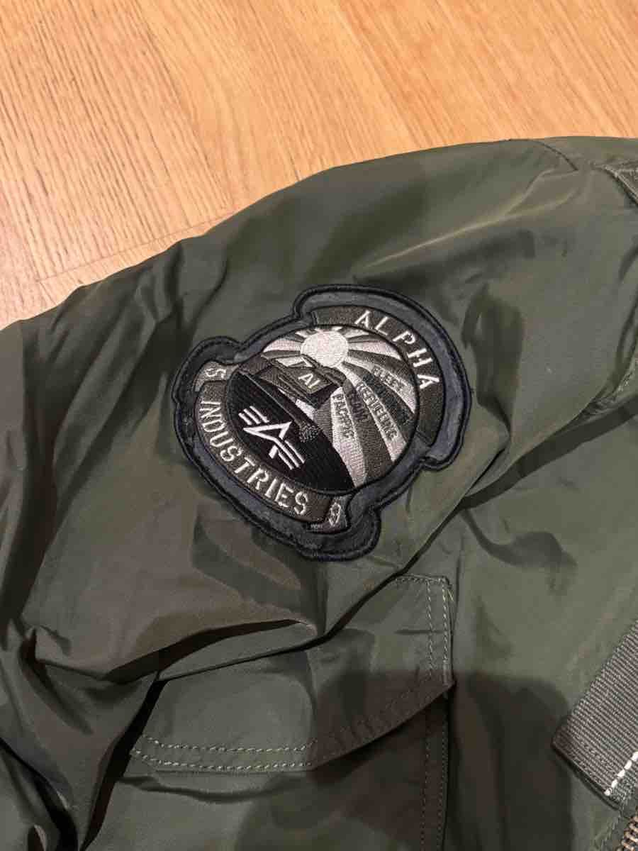 Alpha Industries Giacche: Alpha Industries Bomber Jacket Olive Green Size M – Nuovo (secondo la descrizione) da Rümlang venduto da Fox_19 2