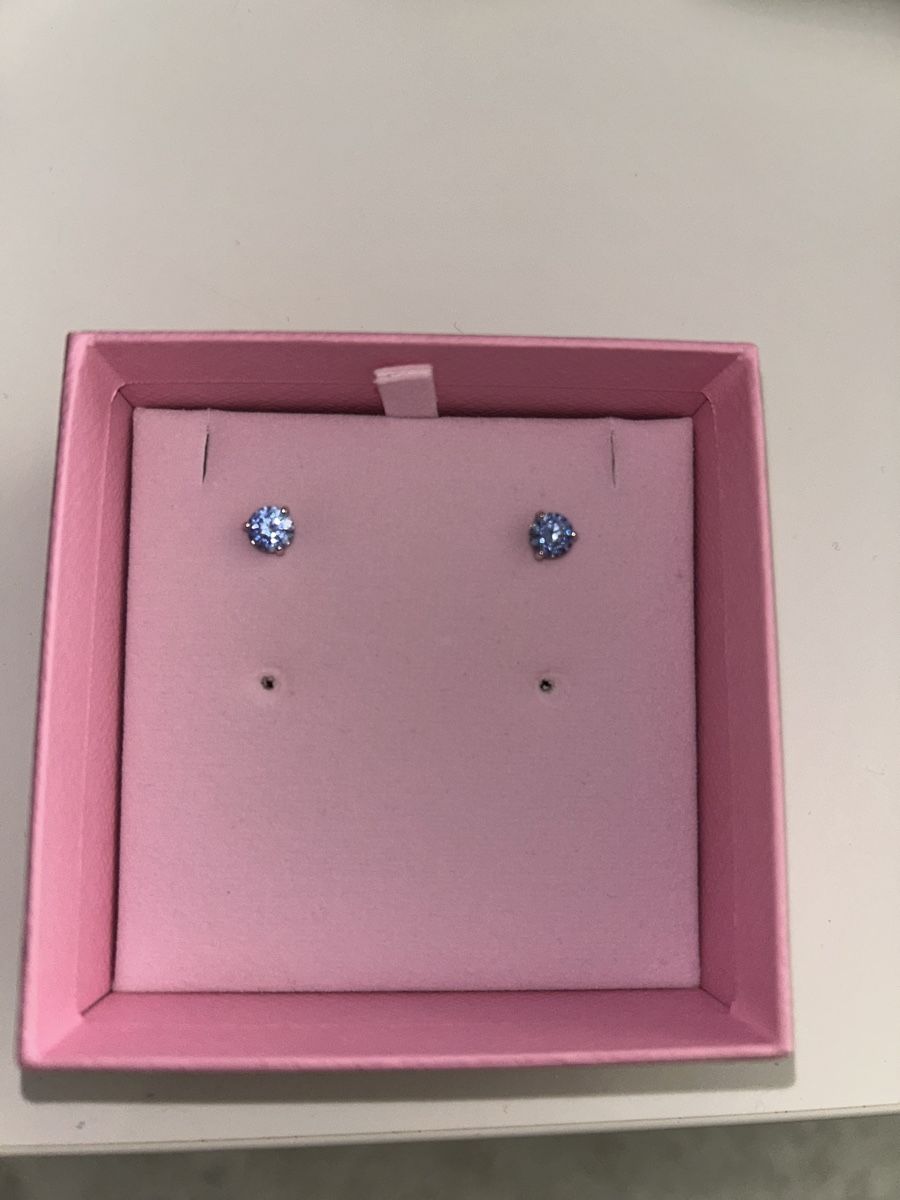 Swarovski Orecchini pendenti & Orecchini a lobo: Orecchini Swarovski NUOVI – Nuovo e nell'imballaggio originale da Gravesano venduto da mer_xc6b