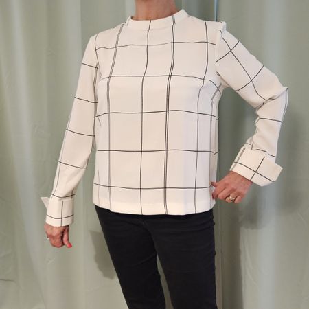 Elegante Damenbluse H&M Gr. 40 weiss/schwarz kariert