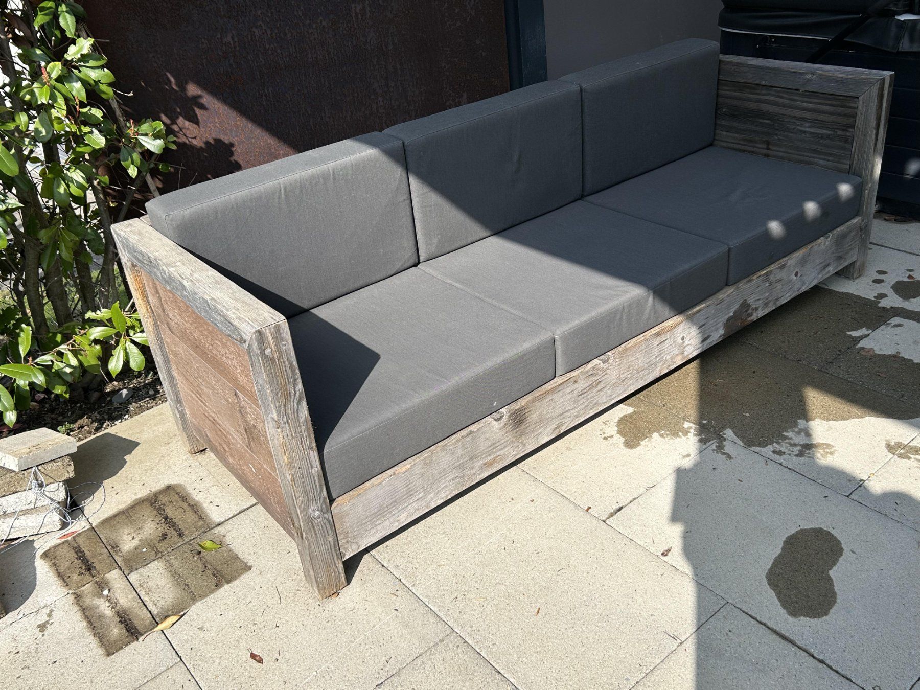 Divani: Gartenlounge massiv aus Holz – Usato da Stein AR venduto da Krusty01 1