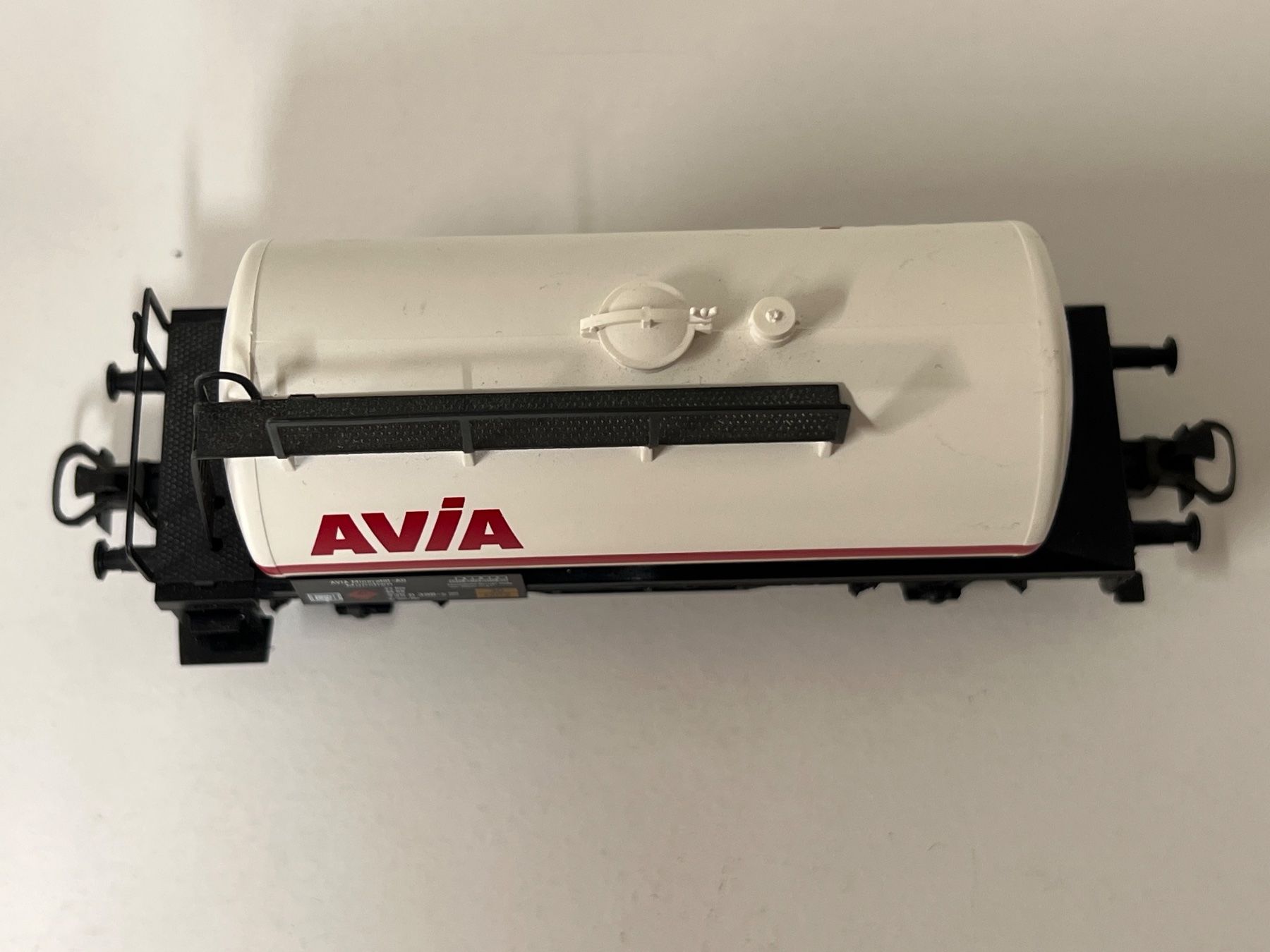 Märklin Modelleisenbahnen: Märklin AVIA  H0 AC – Gebraucht aus Neuenhof von ludovicco 4