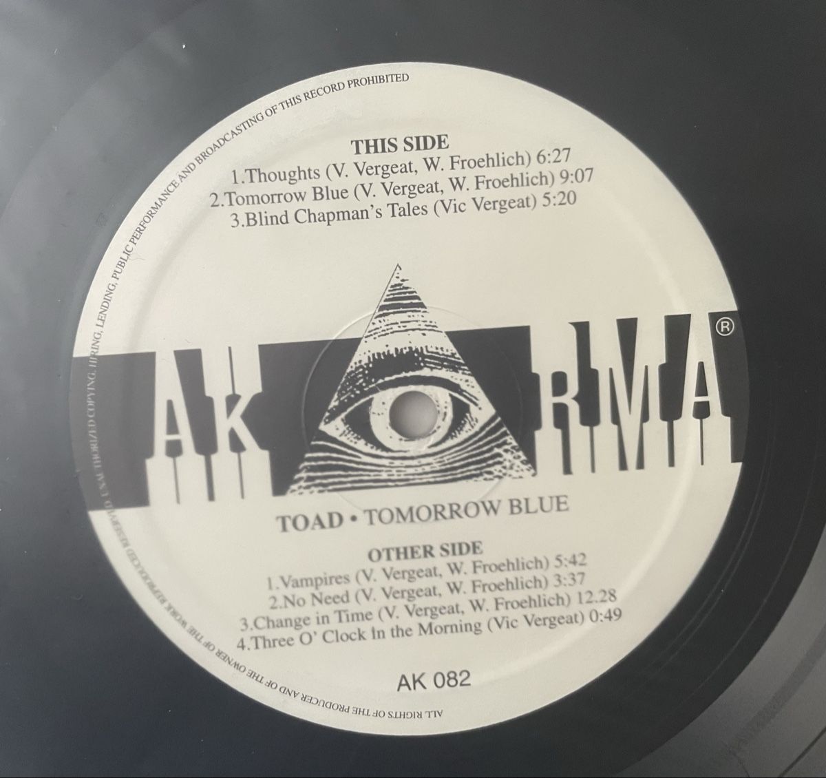 Schallplatten: TOAD - Tomorrow Blue - AKARMA Vinyl LP – Gebraucht aus Olten von Bluespapst 2