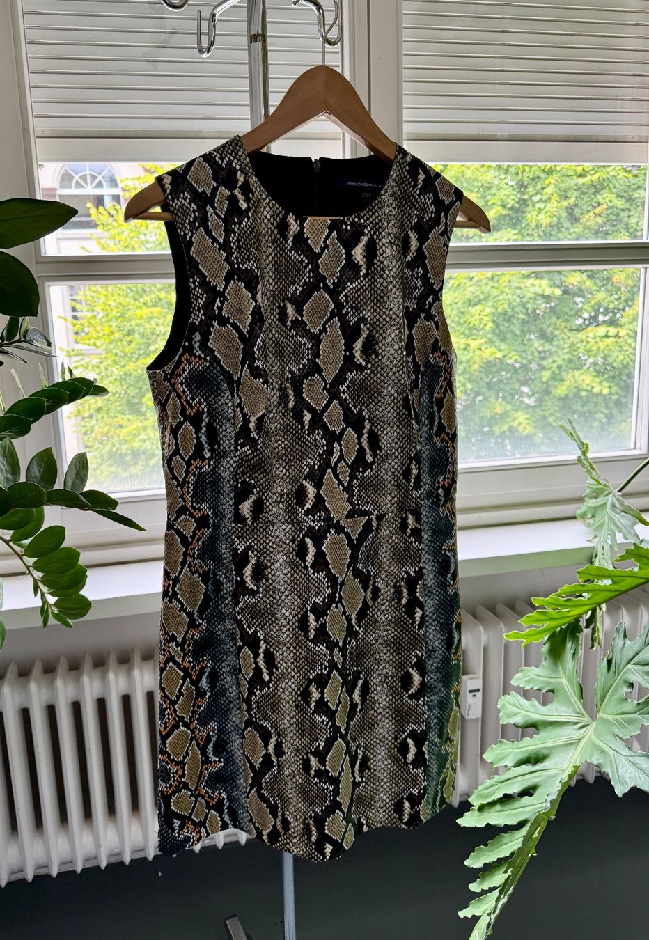 French Connection Robes: French Connection Kleid – D'occasion à Zürich par ele_cj6q 1