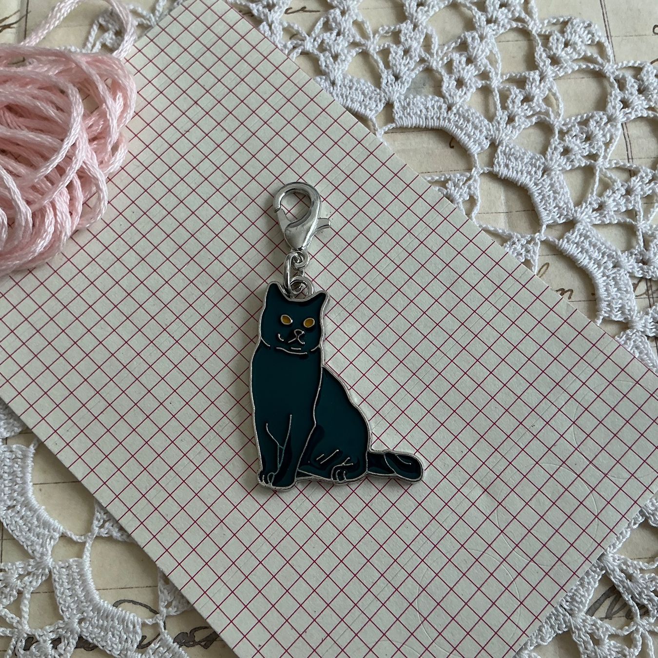 Ciondoli: 1x Anhanger Metall Katze chat émail pendentif – Nuovo (secondo la descrizione) da Meyrin venduto da laservette99