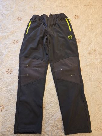 Gefütterte Hosen Gr. 170