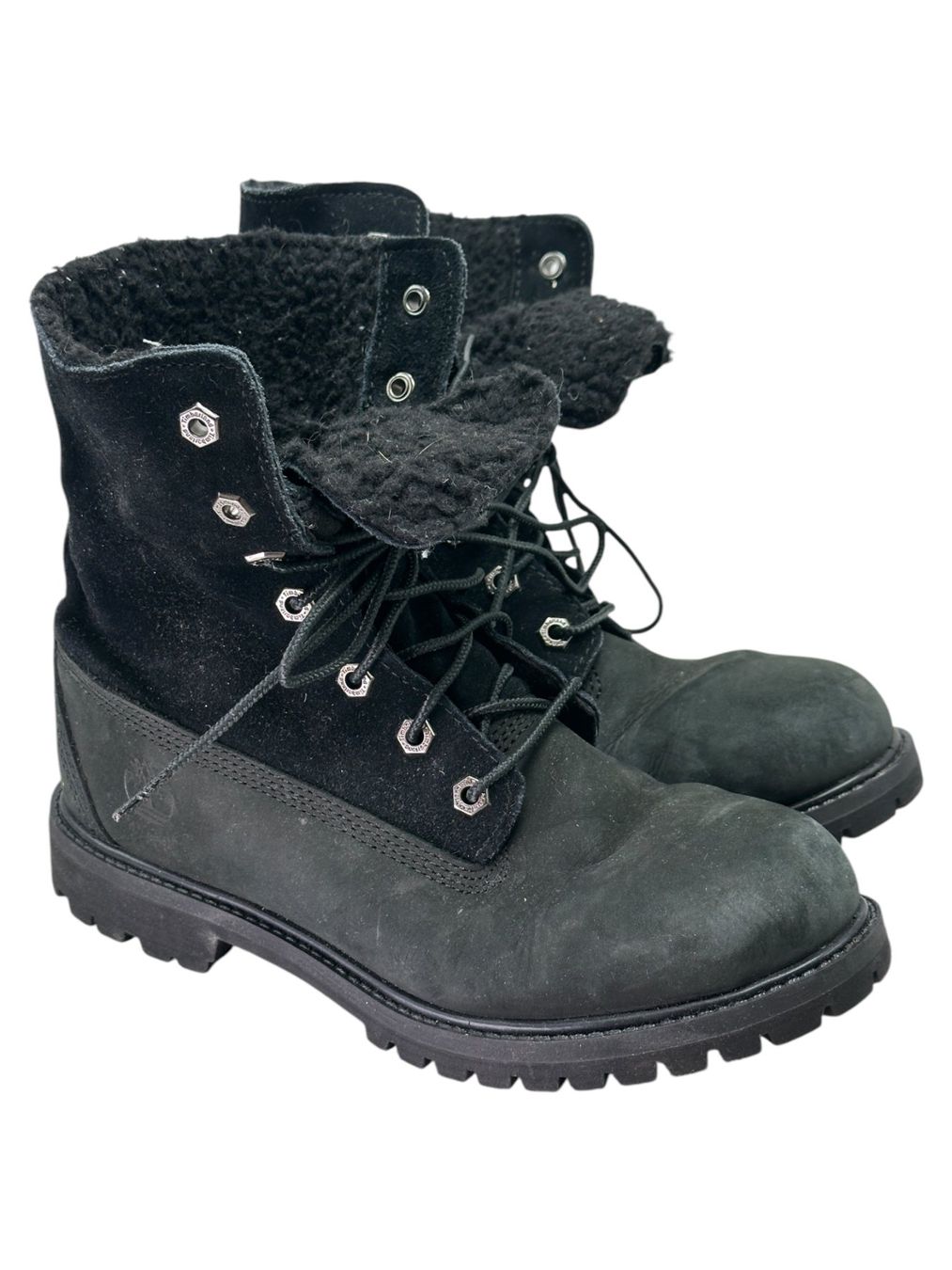 Timberland Chaussures hommes: Bottines Timberland fourrées noires. Pointure 37.5 – D'occasion à Morges par DidisLuxeFinds 2