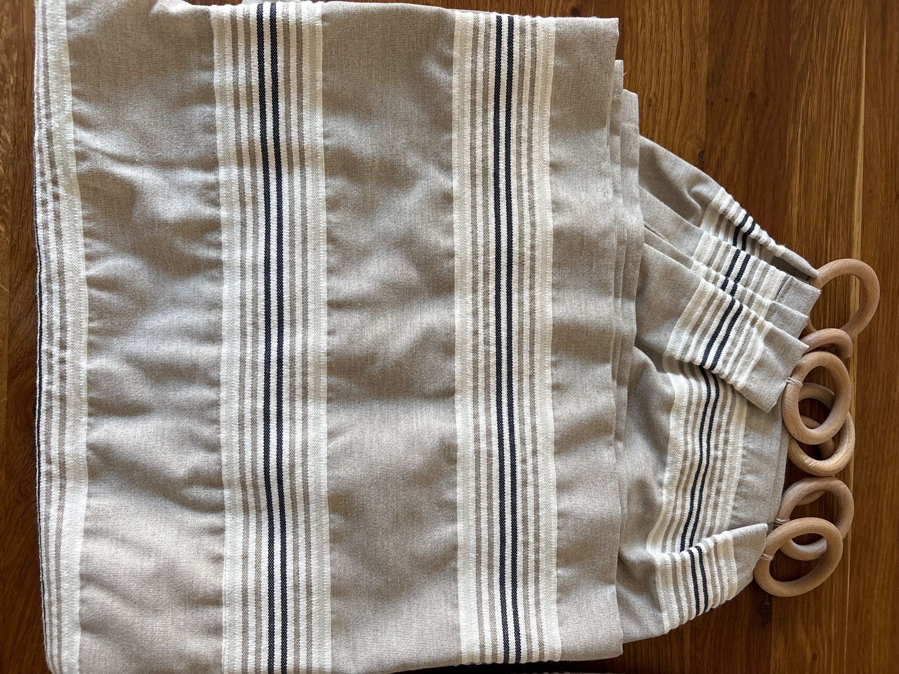 Ikea Vorhänge: 2 IKEA Vorhänge Beige 115x120cm – Gebraucht aus Basel von elsabbasel 1