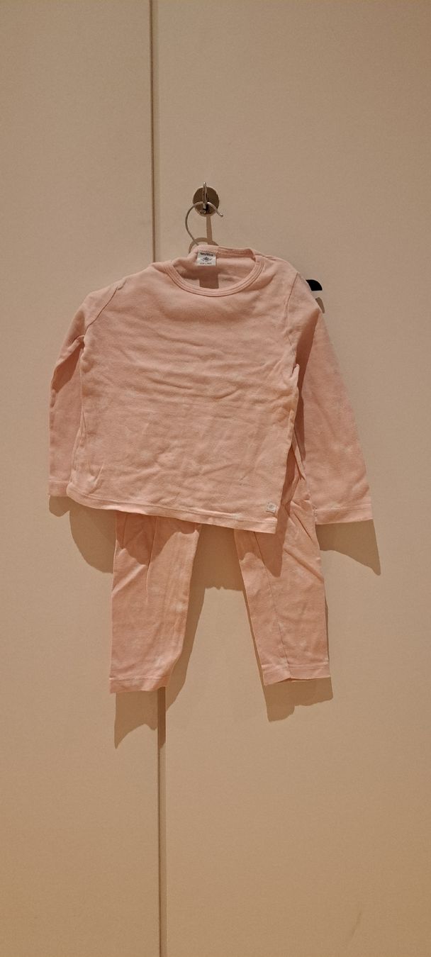 Petit Bateau Pigiama & Simili: Pyjama von Petit Bateau, Grösse 104 – Usato da Hinterkappelen venduto da Anbal