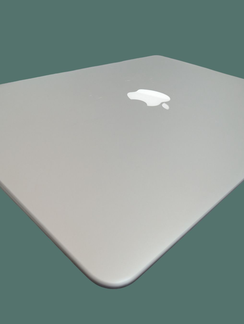 Apple Notebooks: MacBook Air 13" inkl. Ladegerät – Gebraucht aus St. Gallen von nadinewho