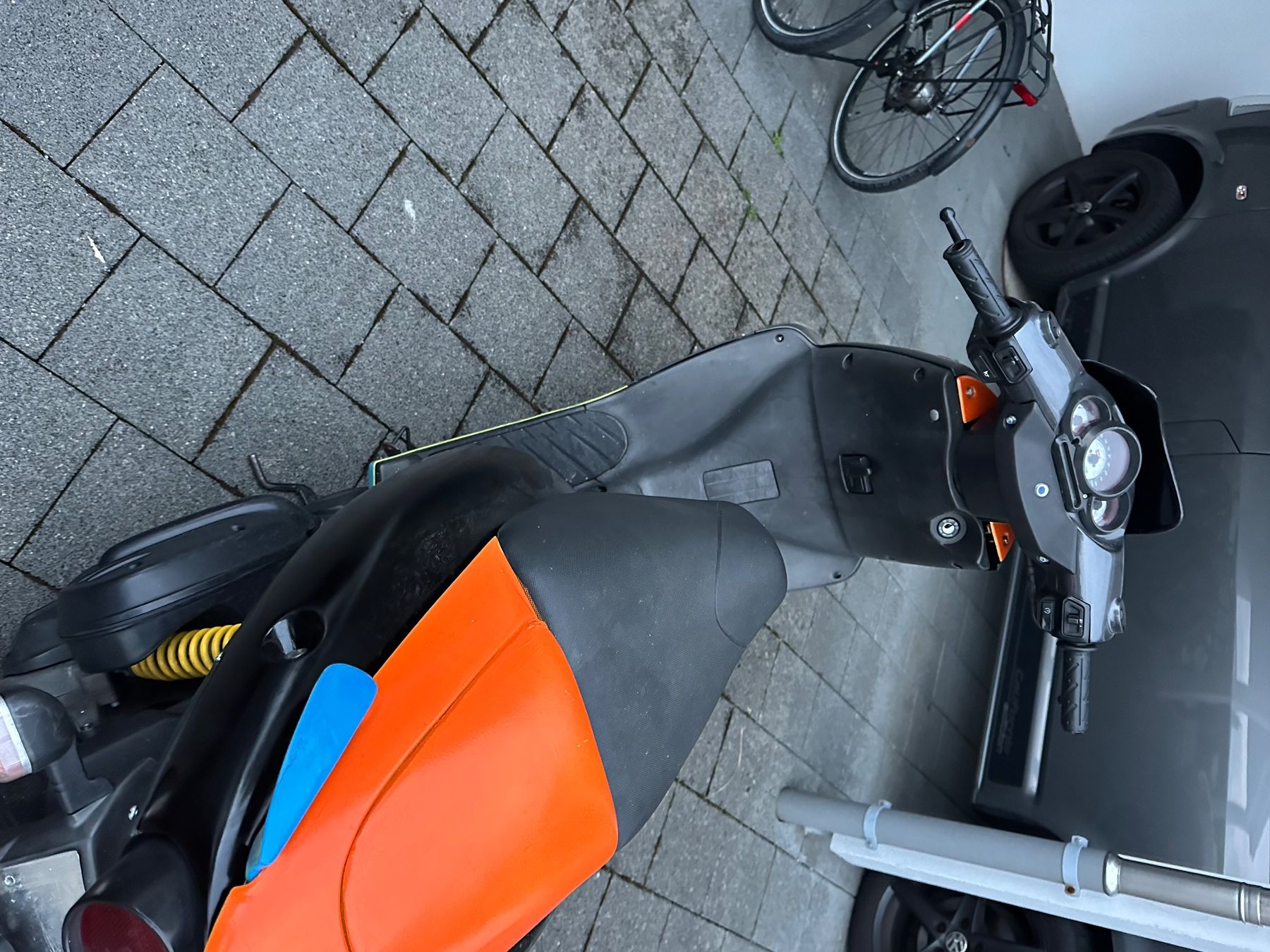 Aprilia Scooters: Aprilia sr 50 ditech – Defekt aus Emmenbrücke von swizly01 4