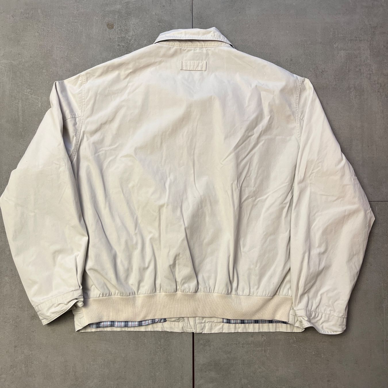 Jacken: 2000s Tommy Hilfiger Vintage Harrington Jacket – Gebraucht aus Bern von shoprestoredvintage 3