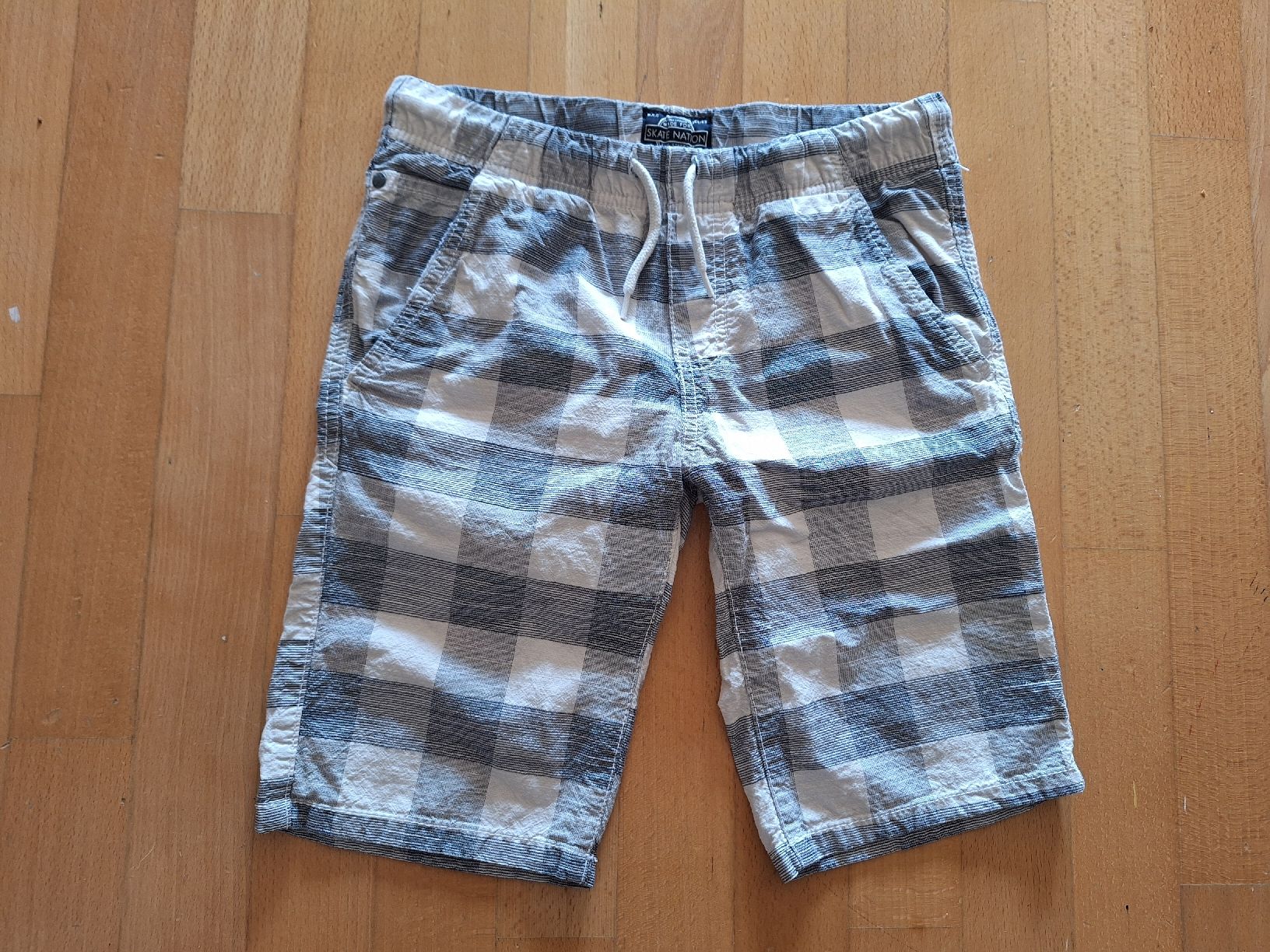 Pantaloni: Shorts in Gr. 146 – Usato da Oberrieden venduto da man_9tm2