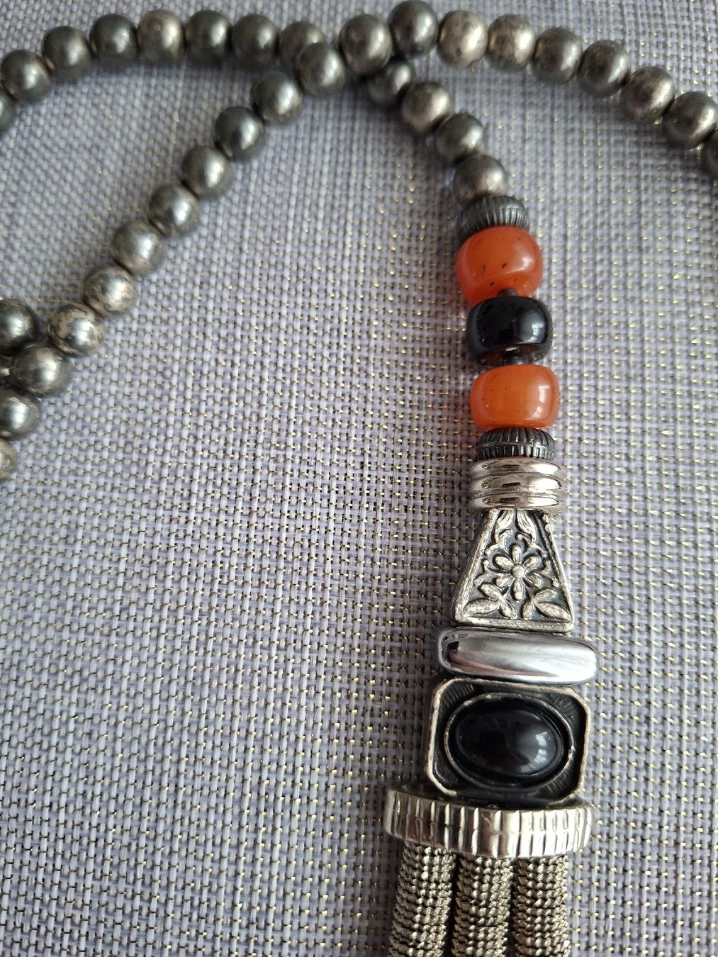 Colliers: Collier Statement Ethnique Multirangs Orange & Noir – D'occasion à Lutry par Sim_Sta 9