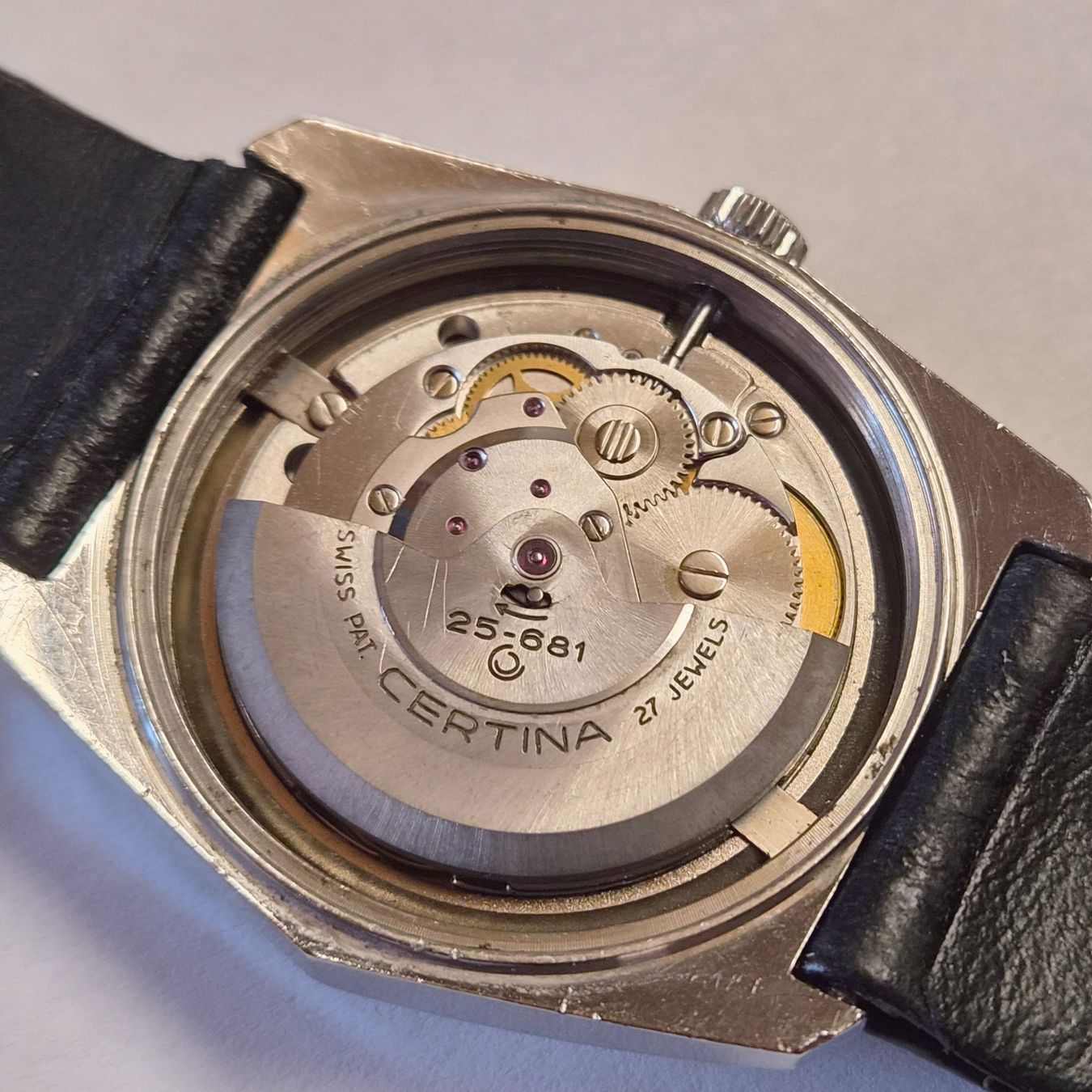 Certina Orologi: Certina Club 2000 Automatic Herren Uhr gebraucht. – Usato da Madiswil venduto da Willys4 1