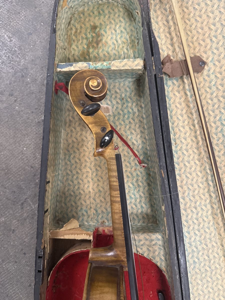 Strumenti musicali: Antike violine mit bogen  – Usato da Strengelbach venduto da HeidiHeidi09 7
