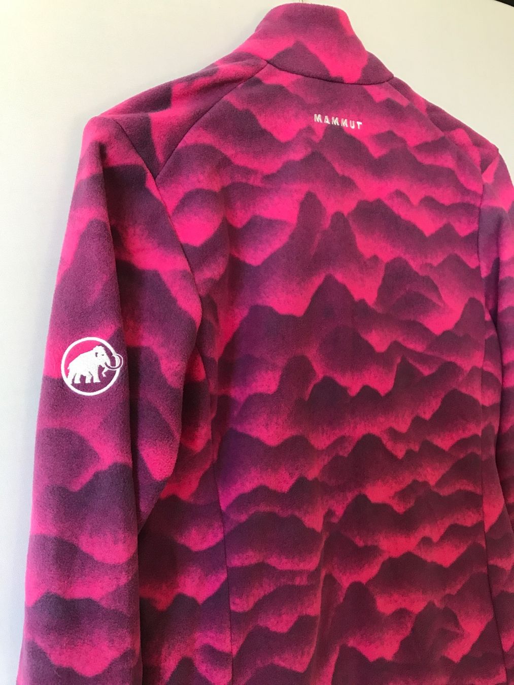 Mammut Giacche: MAMMUT Innominata Light Jacket W Mountain S Pink – Nuovo (secondo la descrizione) da Glattfelden venduto da Danshari 3