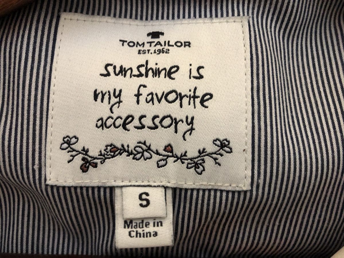 Tom Tailor Giacche: TOM TAILOR Kapuzenjacke Grösse M – Usato da Neuhausen venduto da grafi60 2