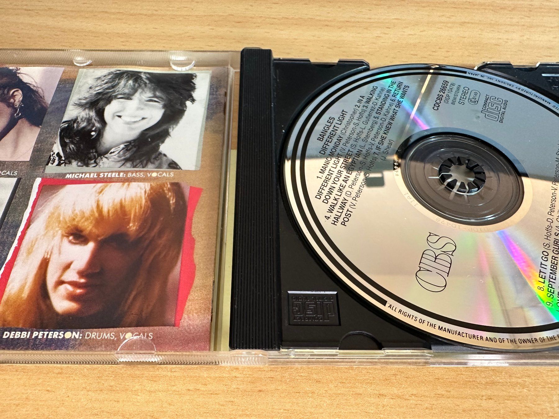 CD: Bangles – Different Light – Usato da Rikon im Tösstal venduto da Alpenmutz 2