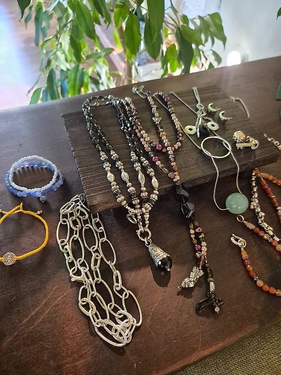 Sonstiger Schmuck: Verschienener Schmuck – Gebraucht aus Rafz von DaSchi 1