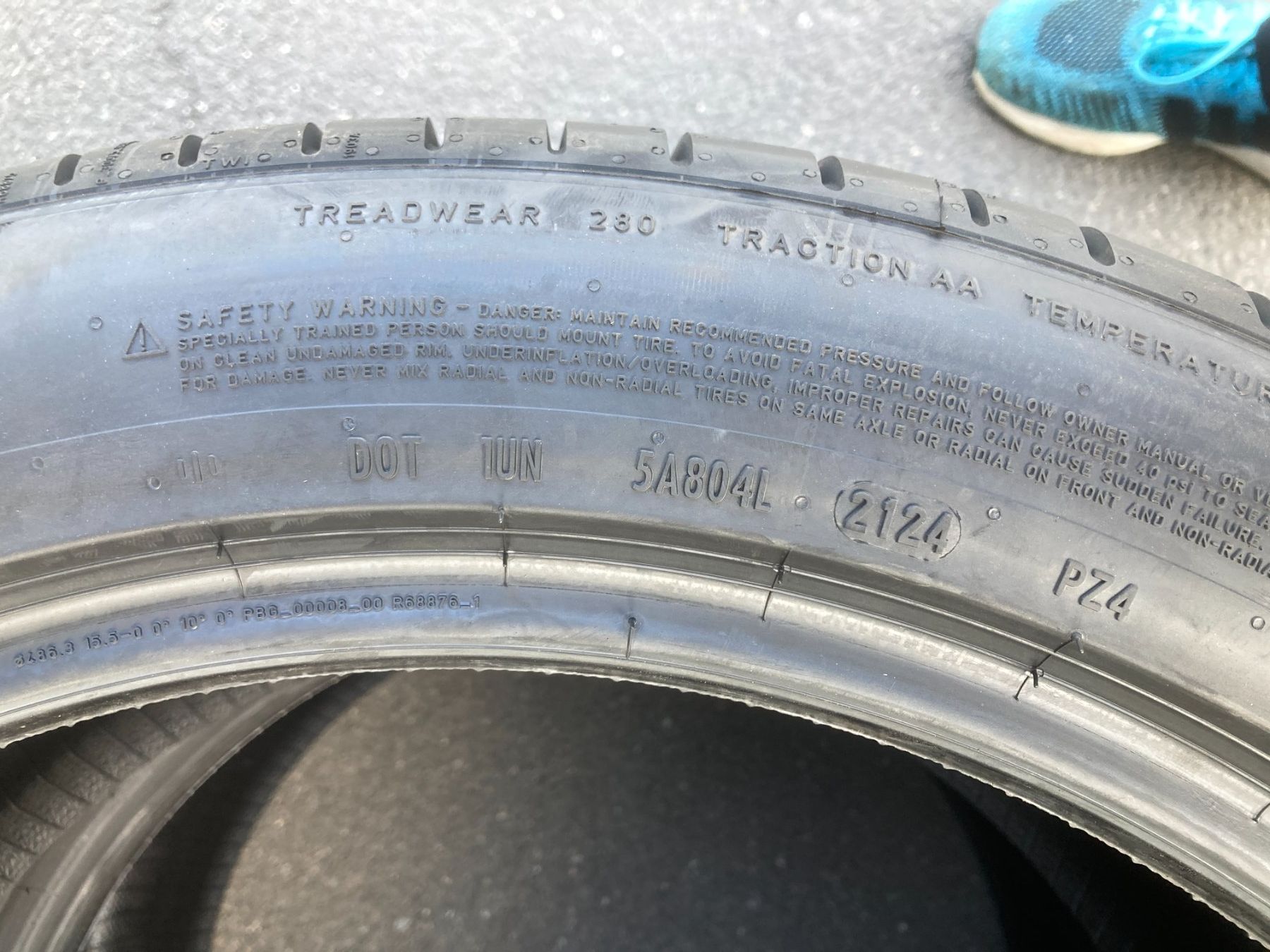 Pirelli Pneus & Kompletträder: 255/45R19 Pirelli Sommerpneu – Neu und originalverpackt aus Cham von Cham6332 4