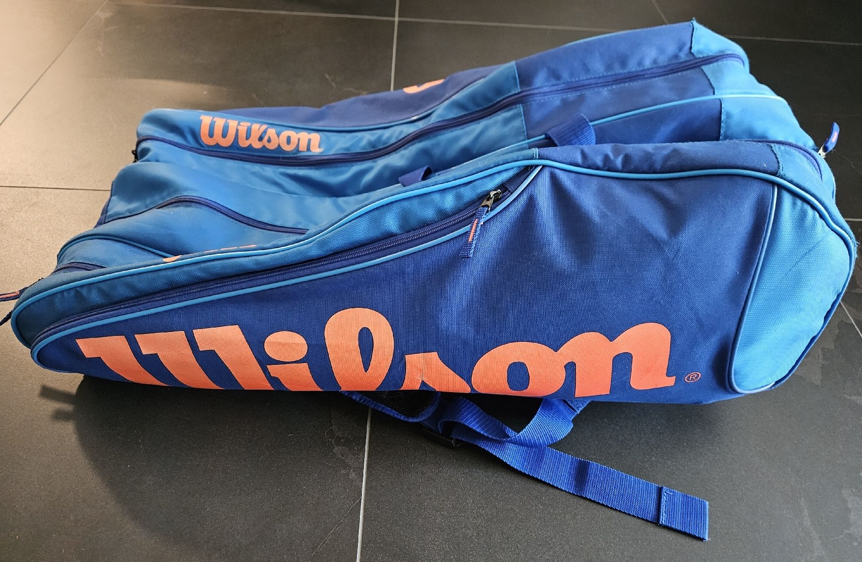 Wilson Taschen: Wilson Tennistasche – Gebraucht aus Neerach von ell_z9mr 1