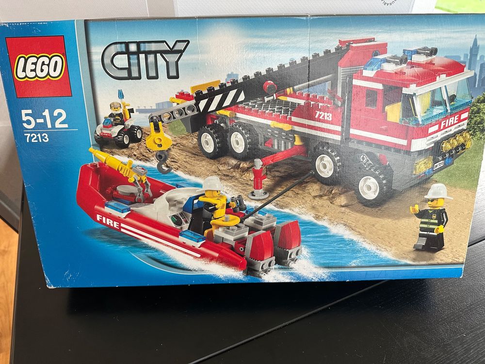 Lego City 7213 & 7942 Fire Fighter vehicles | Kaufen auf Ricardo