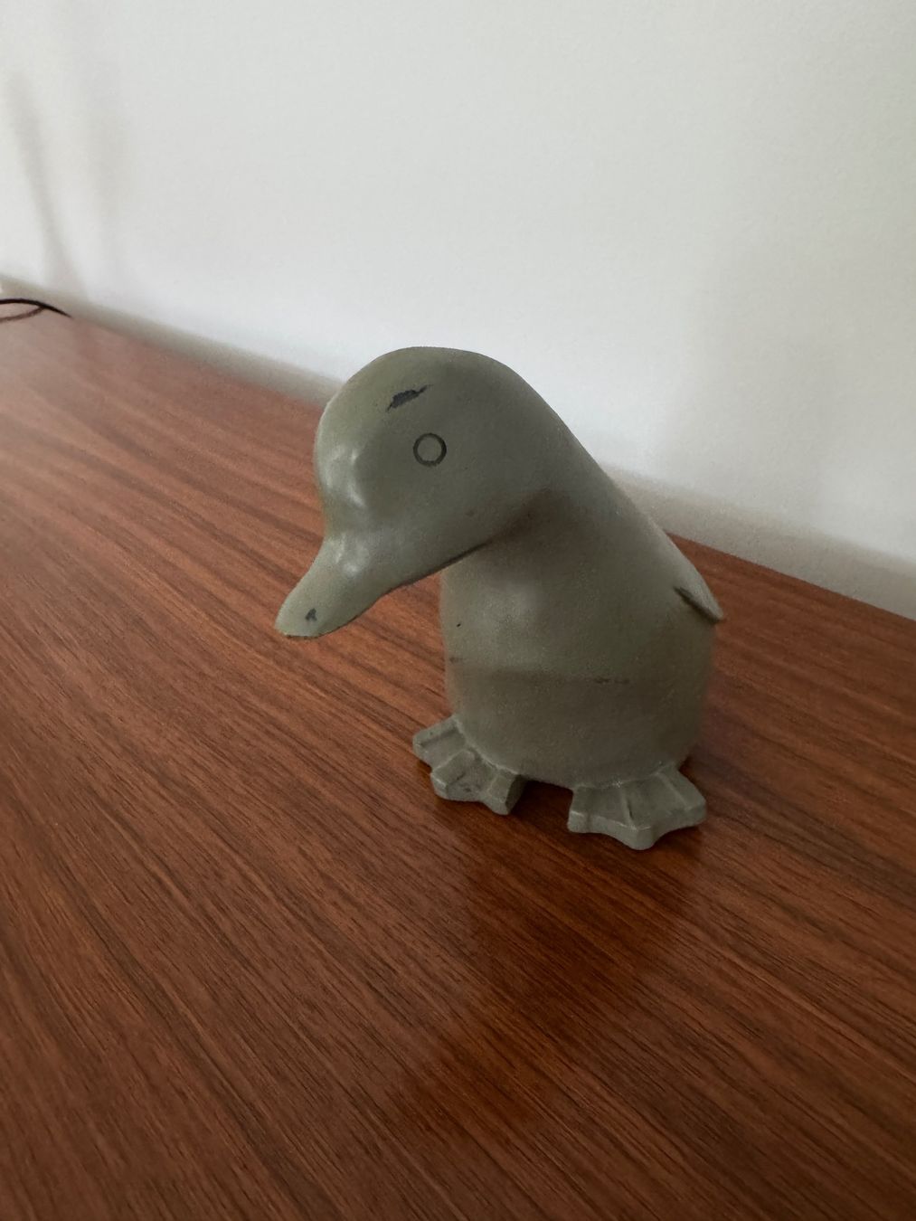 Figuren: Canard de déco en bois taupe – Gebraucht aus giffers von sev_c9x9 2