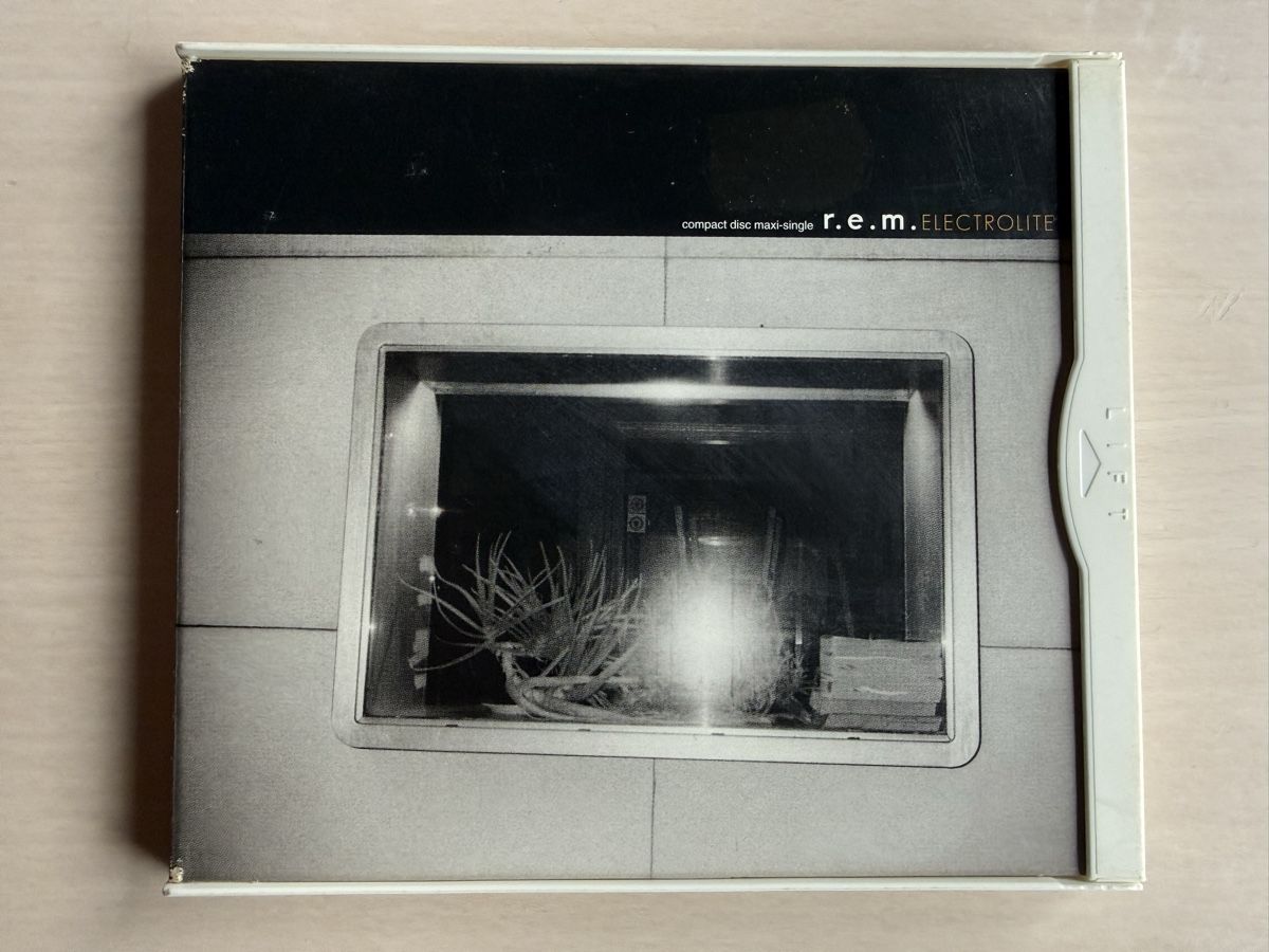 CD: R.E.M. Electrolite maxi-single CD 943810-2 – Usato da Oberried Brienz venduto da Chyara