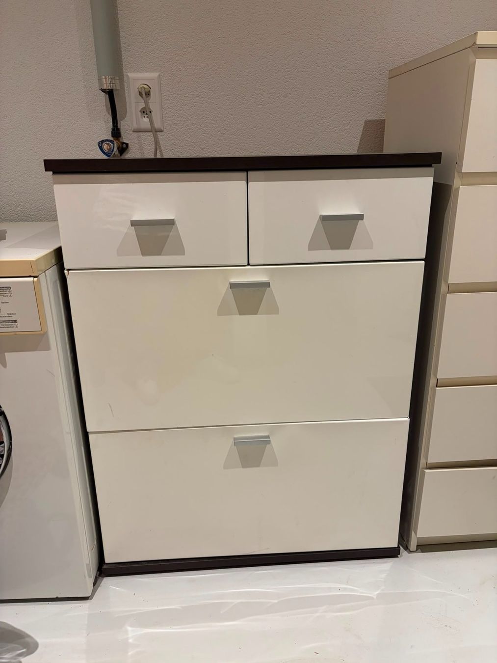 Armadi: Schuhschrank / Kommode Weiss-Dunkelbraun – Usato da Dornach venduto da mae_xr27