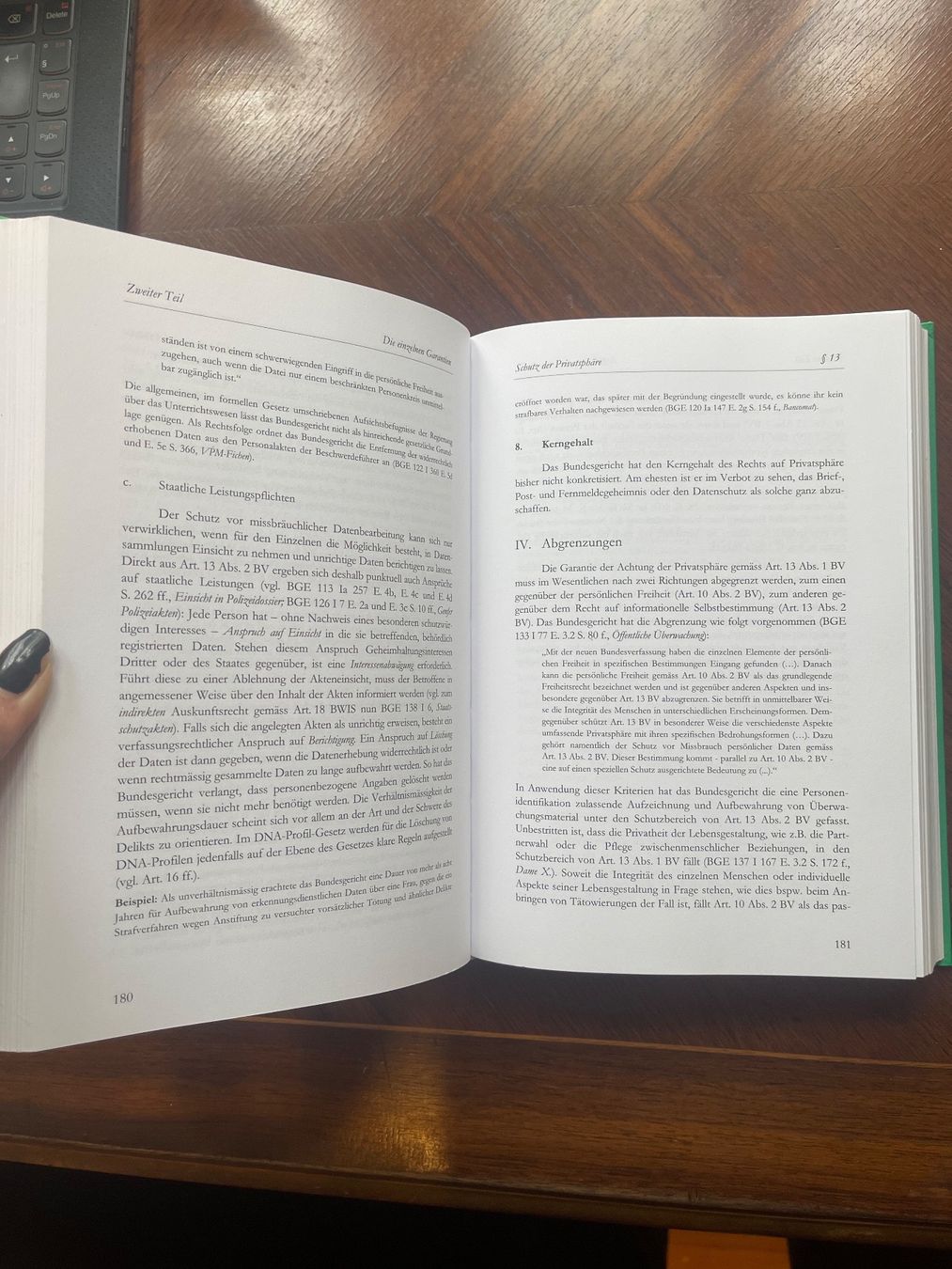 Bücher: Buch „Grundrecht“ – Neu (gemäss Beschreibung) aus Lenzburg von CelinaS01 3